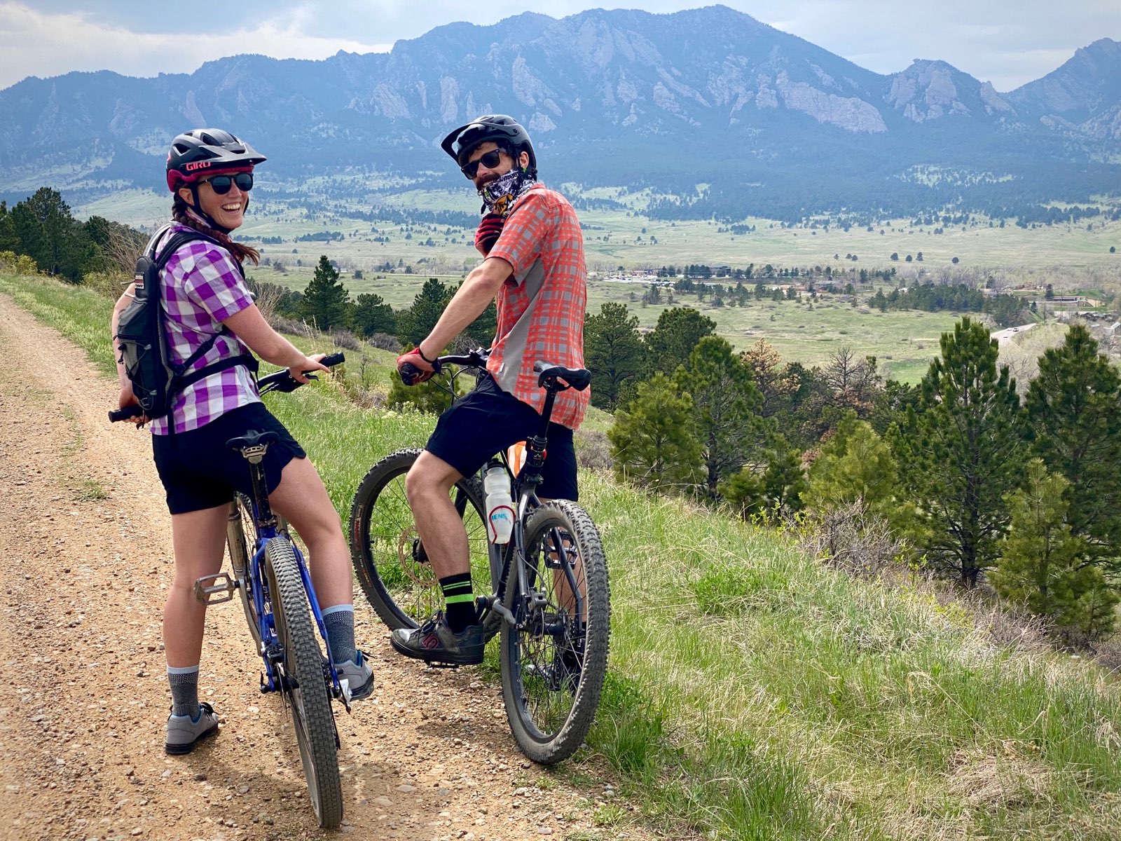 SAFE CYCLING DURING SOCIAL DISTANCING